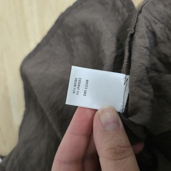 NWT Bailey 44 Halter Top Womens Medium Taupe Keyhole Lightweight Crinkle Tank - Picture 5 of 11